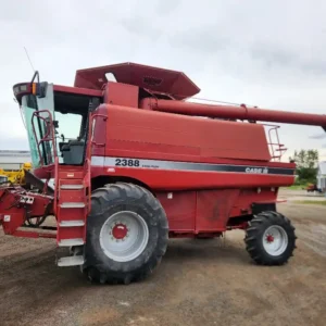 Red 1999 Case IH 2388 Combine